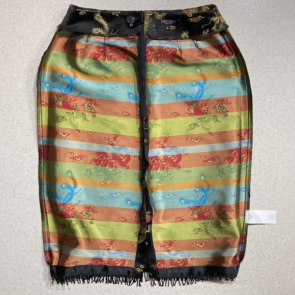 Karen Kane womens skirt size 6 Rayon/Silk floral dragon print Fringe beaded hem - Picture 11 of 12